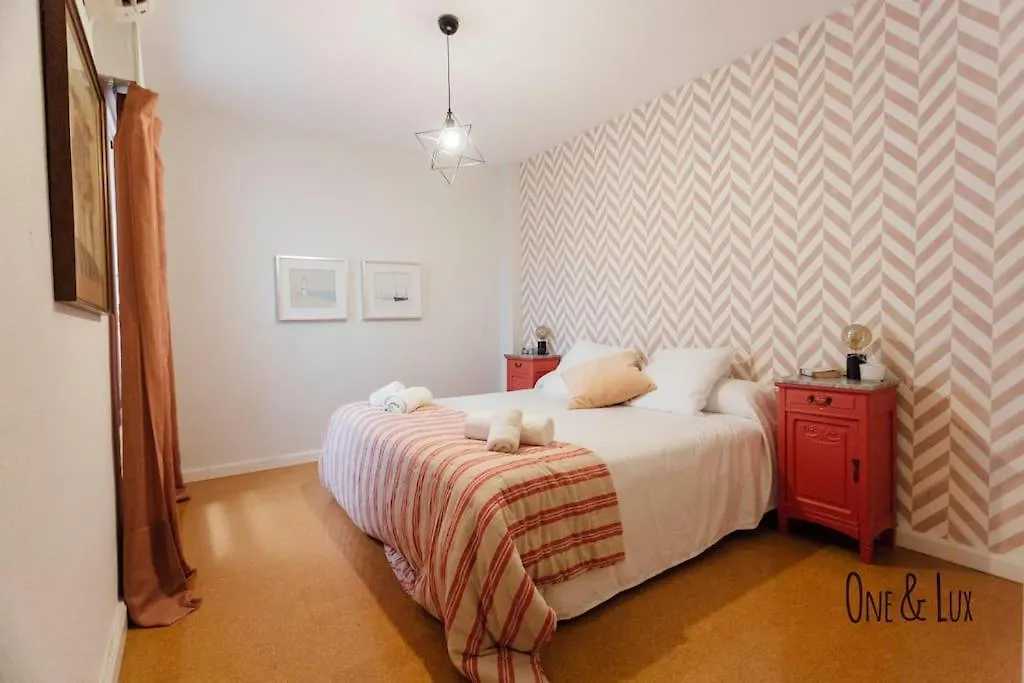 O&L Aire - Spacious And Bright Apartment In The Heart Of Sewilla